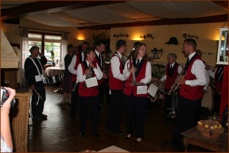 935 Willy & Gerard 252 Fanfare